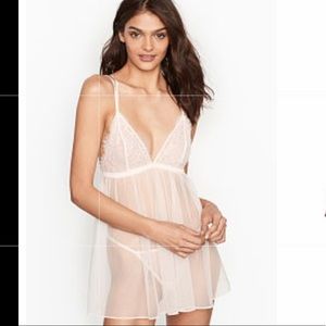 Victoria’s Secret Floral Lace & Dot Mesh Babydoll